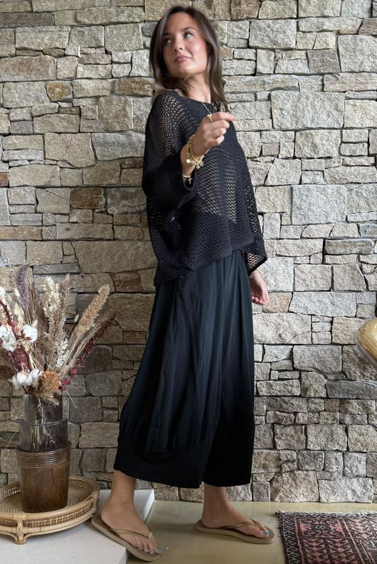 Conrad Grunge Loose Cotton Knit Black Pre order due 1 week 